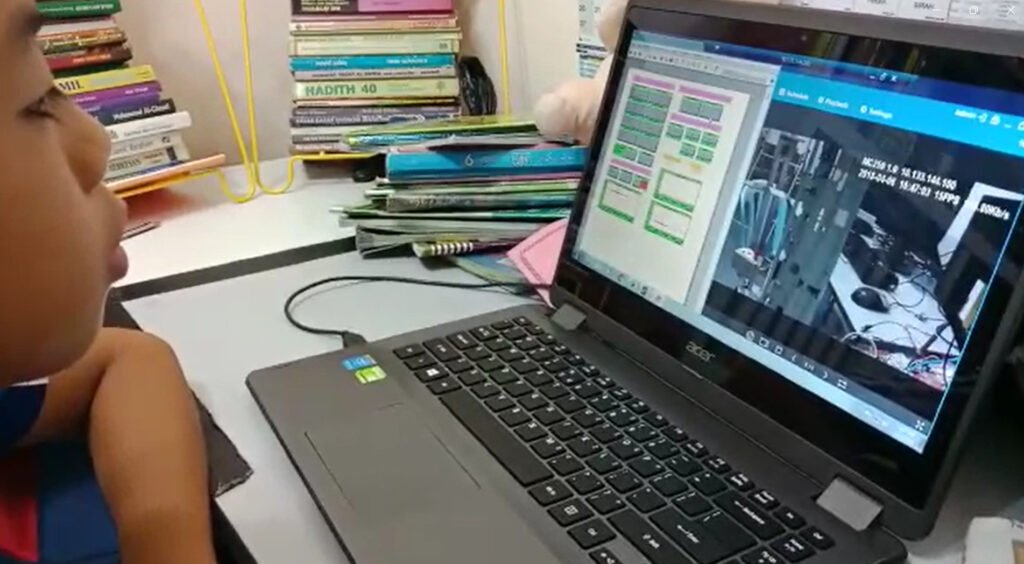 Mengukuh pendidikan STEM melalui inovasi makmal jarak jauh