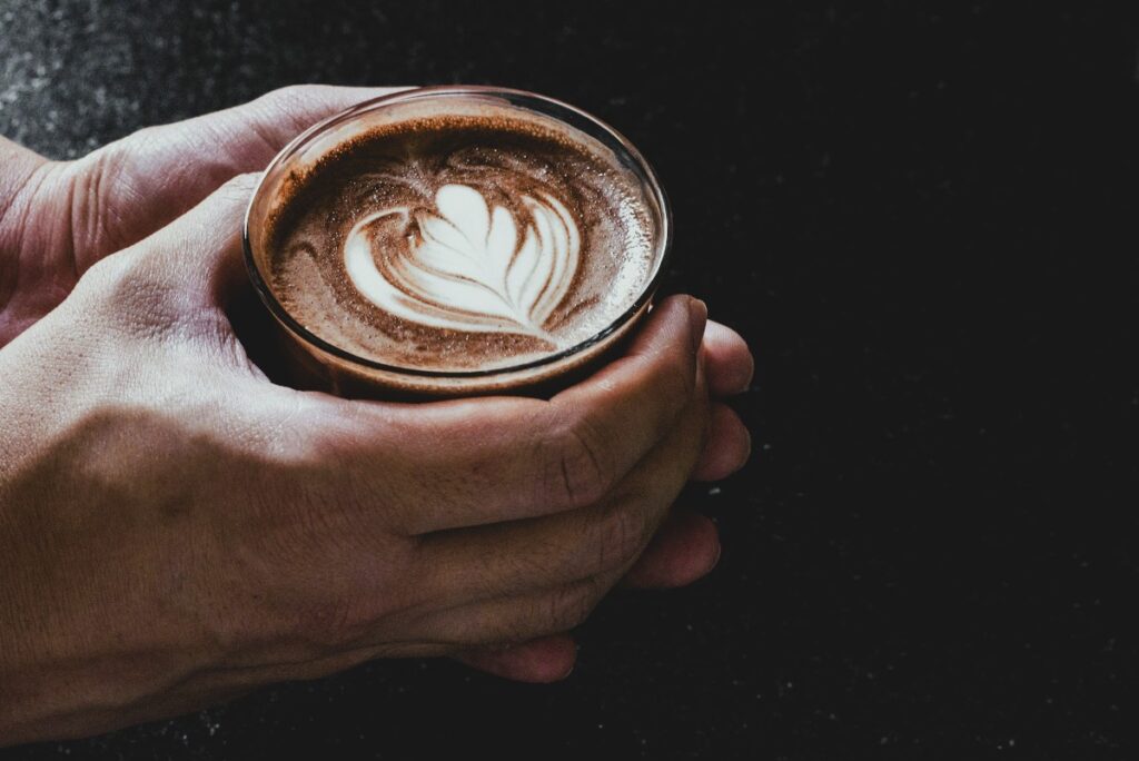 Hidup ini tentang mengawal diri, bukan mengawal dunia