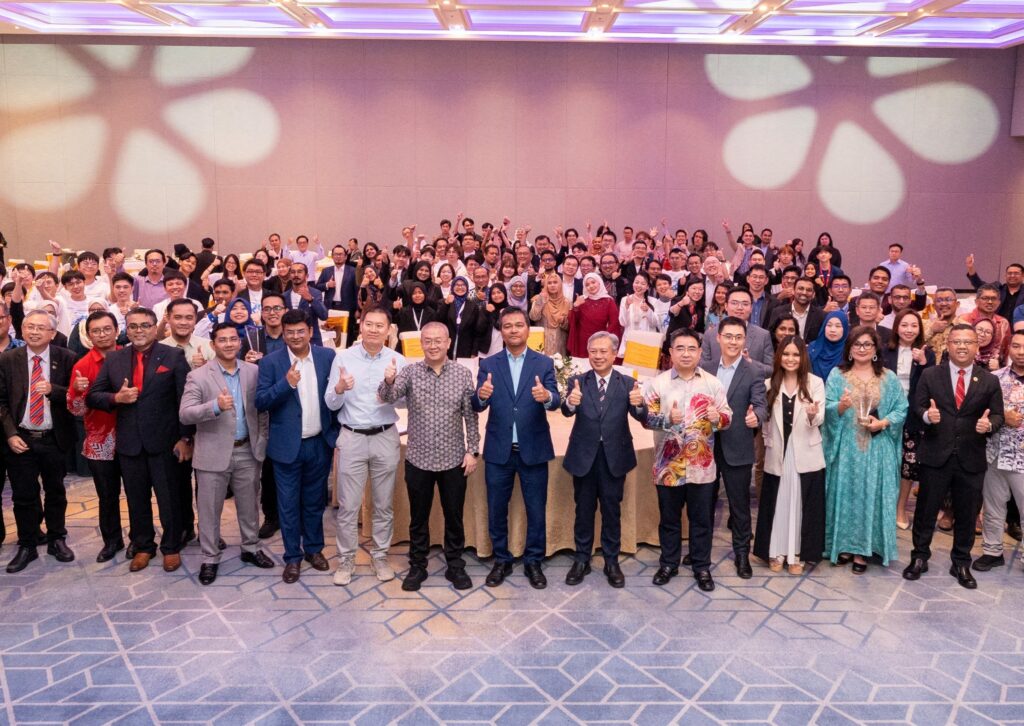 Malaysia’s Digital Talent Shine as the 10th Huawei ICT Competition 2025–2026